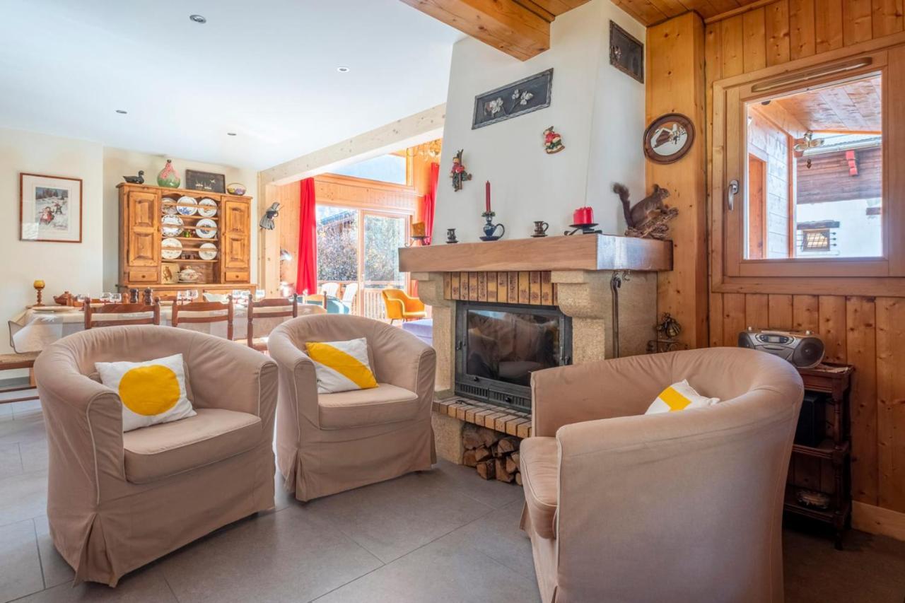 Family Cottage With Balcony In Chamonix Exterior foto