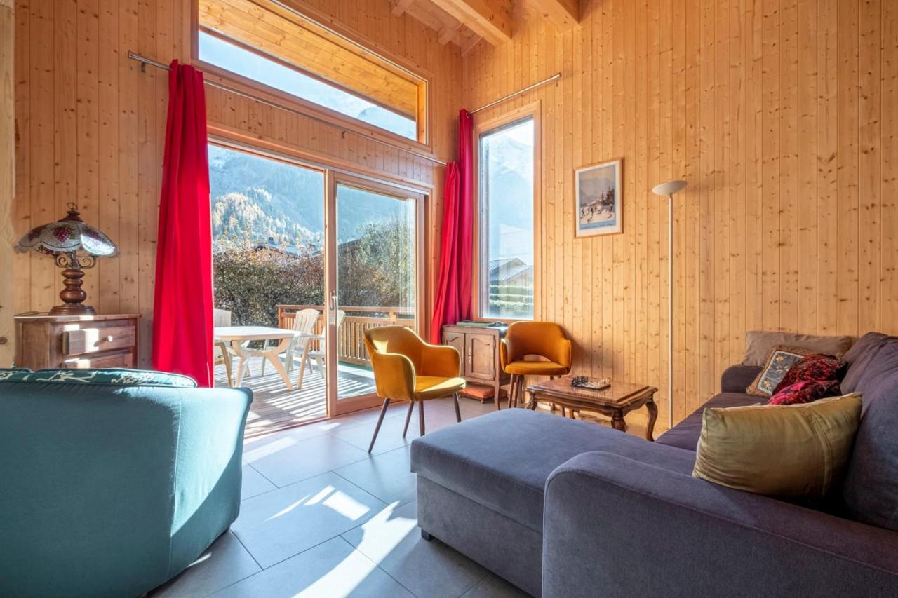 Family Cottage With Balcony In Chamonix Exterior foto