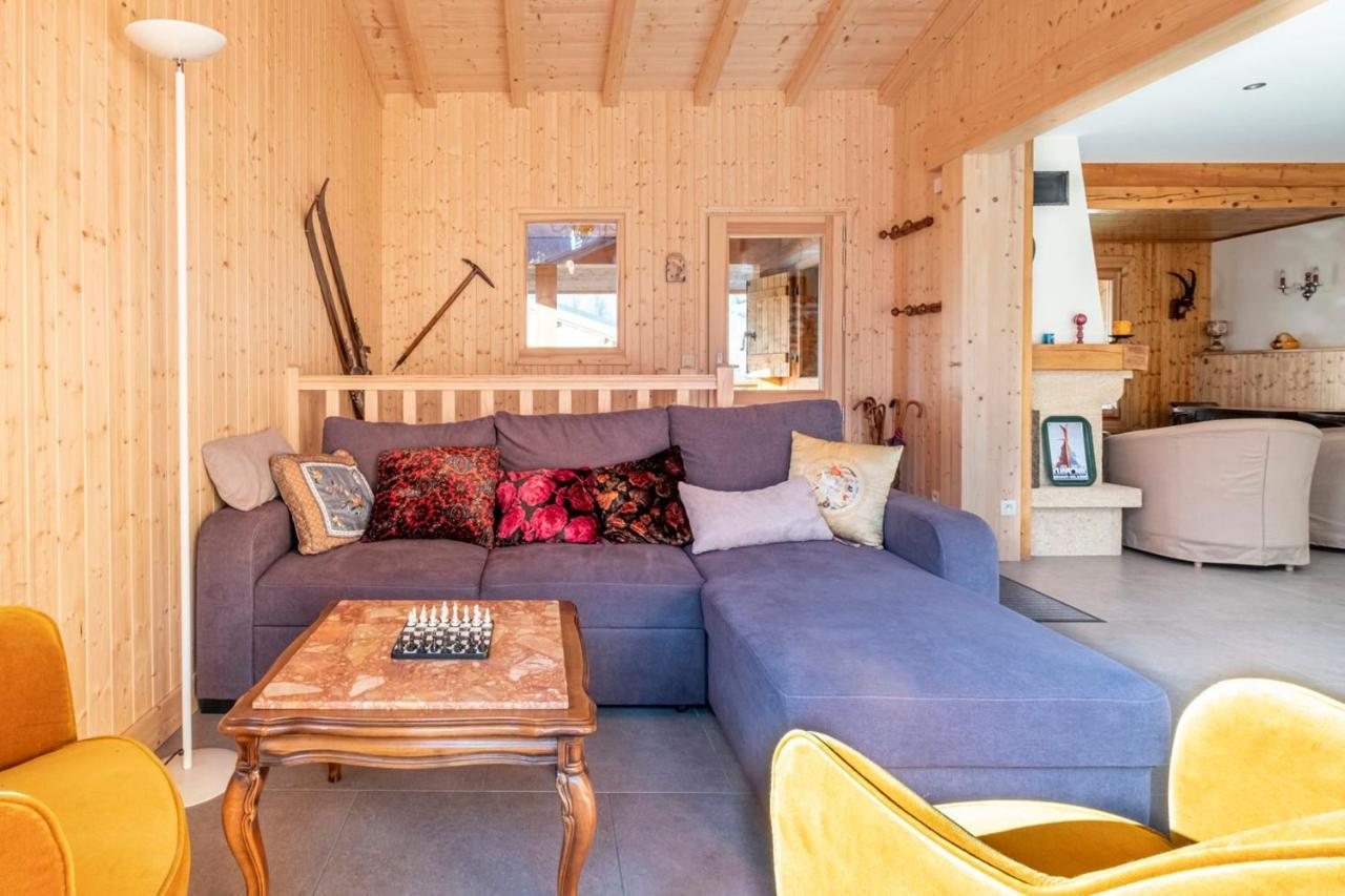 Family Cottage With Balcony In Chamonix Exterior foto